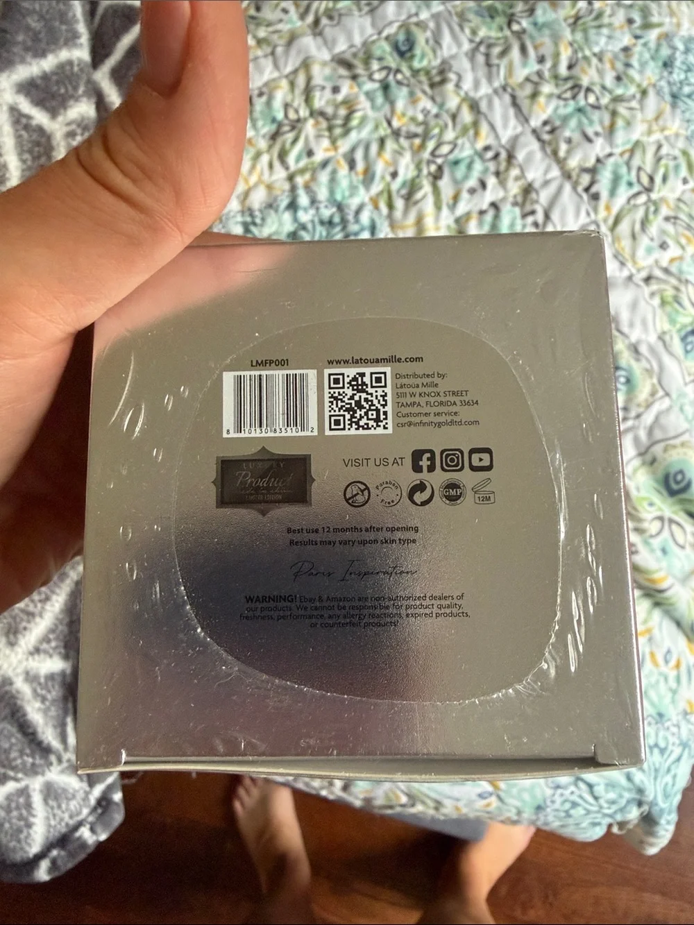 Skin Revive Exfoliant Gel — Peach-Tone Packaging